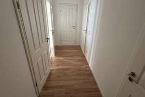 +++BEZUGSFREI AB SOFORT+++ Wunderschöne 2 RWG im Hinterhaus mit Balkon und Tageslichtbad – Arndtstr. 16a, 4275 Südvorstadt, Leipzig – Vorschaubild 2