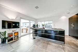 Highend-Villa von 2015 mit stylischer Ästhetik und technischen Finessen – Die vollständige Adresse der Immobilie erhältst du vom Anbieter., 78234 Engen – Vorschaubild 6