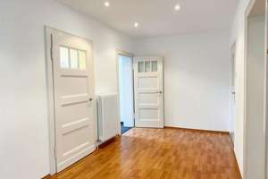 Sofort bezugsfrei | 68 m² | 2 Zimmer | Loggia | Rüttenscheid – Die vollständige Adresse der Immobilie erhältst du vom Anbieter., 45130 Rüttenscheid, Essen – Vorschaubild 5