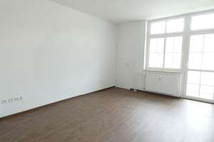 *** Modernisierte 2-Zi-Wohnung mit Loggia im beliebten Luisenhof sucht neuen Mieter *** – Margaretenstr. 9, 45145 Frohnhausen, Essen – Vorschaubild 11