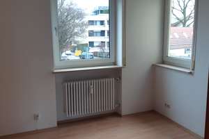 Helle freundliche 4-Zimmer-Wohnung mit 2 Balkone in Augsburg Haunstetten – Poststraße 1, 86179 Haunstetten-Ost, Augsburg – Vorschaubild 8