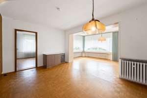 Gepflegtes Ein- oder Zweifamilienhaus mit tollem Garten in ruhiger Familienlage Barsinghausens – Nelkenstr. 8, 30890 Barsinghausen – Vorschaubild 4