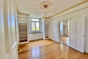 EVERNEST: Spacious 6-Room Condo with Balcony in Historic Building – Wiesbaden southeast – Die vollständige Adresse der Immobilie erhältst du vom Anbieter., 65195 Südost, Wiesbaden – Vorschaubild 13