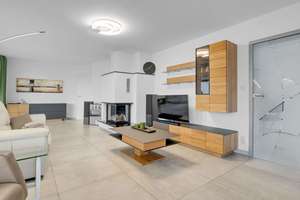 Luxuriöse Architektenvilla! 1.417 m² Grundstück in ruhiger Traumlage mit modernster Technik und ELW – Die vollständige Adresse der Immobilie erhältst du vom Anbieter., 95339 Wirsberg – Vorschaubild 5