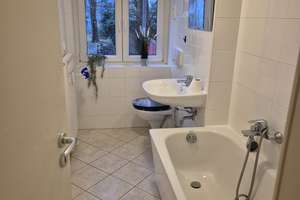 Mitten im Szeneviertel: Renovierte 1-Zi-Whg mit Balkon + neuer Einbauküche ! – Arndtstraße 25b, 4275 Südvorstadt, Leipzig – Vorschaubild 4