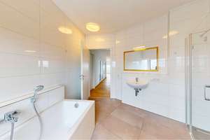 ** Wohnen über den Dächern: Exklusive Penthouse-Wohnung mit hochwertiger Ausstattung ** – Die vollständige Adresse der Immobilie erhältst du vom Anbieter., 85055 Nordost, Ingolstadt – Vorschaubild 14