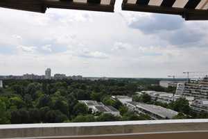 Oly-Park, 9.OG, SW-Dachterasse, Garage, saniert – Strassbergerstr 16, 80809 München – Vorschaubild 4