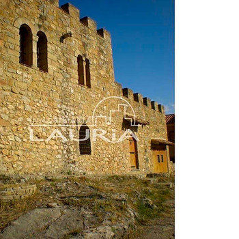 ALPUENTE  Charmantes Haus Schloss.