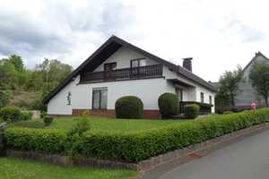 Geräumiges, preiswertes 7-Zimmer-Haus mit gehobener Innenausstattung in Hillesheim – Römerweg 4, 54576 Vulkaneifel (Kreis) – Vorschaubild 2