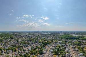 736 m² grüne Oase in Köln-Vogelsang – Doppelhaushälfte mit Pool, Garten und viel Platz zum Leben – Die vollständige Adresse der Immobilie erhältst du vom Anbieter., 50829 Vogelsang, Köln – Vorschaubild 36