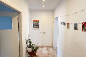 Toplage nahe der Kö | ca. 3,8 % Bruttorendite | Vermietete 2-Zimmer-Stadtwohnung mit Loggia – 40215 Friedrichstadt, Düsseldorf – Vorschaubild 6