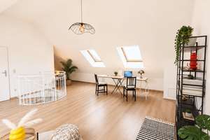 Licht, Ruhe, Freiraum: Dachgeschosswohnung mit Studio und 2 Balkonen – Die vollständige Adresse der Immobilie erhältst du vom Anbieter., 4288 Liebertwolkwitz, Leipzig – Vorschaubild 8