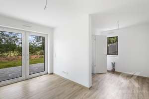 Erstbezug in Bestlage - Hochwertige Doppelhaushälfte mit ELW, PV und Weitblick über die Felder – Die vollständige Adresse der Immobilie erhältst du vom Anbieter., 92699 Irchenrieth – Vorschaubild 14