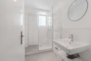 Zuhause mit Altbaucharme im Herzen von Düsseldorf – 40213 Carlstadt, Düsseldorf – Vorschaubild 8