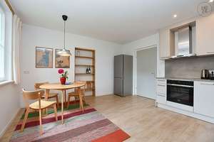 Renovierte und modern möblierte Maisonettewohnung in toller Lage in Stuttgart Möhringen – Die vollständige Adresse der Immobilie erhältst du vom Anbieter., 70567 Möhringen-Ost, Stuttgart – Vorschaubild 3