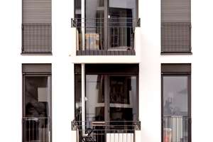 City-Studio mit Balkon – möbliert, modern, bezugsbereit – Fließstraße 14, 12439 Niederschöneweide, Berlin – Vorschaubild 2