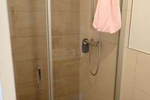 Neuwertige 2-Raum-Wohnung möbliert, mit Balkon und Einbauküche in Erfurt – Die vollständige Adresse der Immobilie erhältst du vom Anbieter., 99091 Gispersleben, Erfurt – Vorschaubild 8