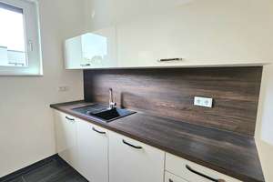 lichtdurchflutete Wohnung mit Einbauküche, Balkon und Dachterrasse im Main-Kinzig-Quartier – 68167 Neckarstadt-Ost/Wohlgelegen, Mannheim – Vorschaubild 11