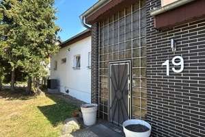 Ab 01.08.! Toller Bungalow beim Britzer Garten mit ca. 60m2 Hobbyfläche zu vermieten! – Die vollständige Adresse der Immobilie erhältst du vom Anbieter., 12349 Britz, Berlin – Vorschaubild 3