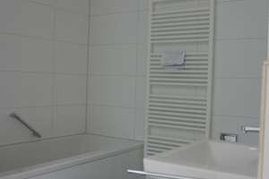 Wunderschöne Etagenwohnung am Frauenkopf - Waldrand mit Top-Aussichtslage – Distlerstrasse 31, 70184 Frauenkopf, Stuttgart – Vorschaubild 11