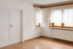 Charmantes Familienhaus mit großem Garten und vielseitigen Möglichkeiten! – Die vollständige Adresse der Immobilie erhältst du vom Anbieter., 99817 Stadtzentrum, Eisenach – Vorschaubild 7