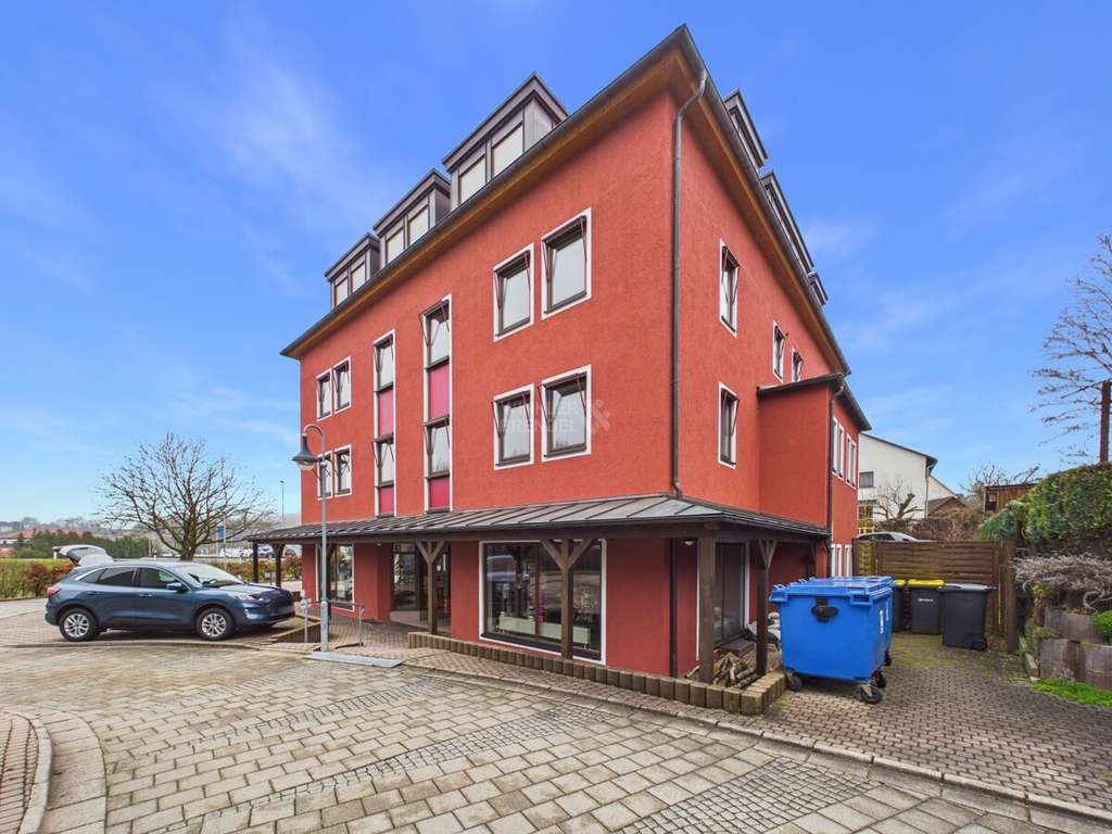 Immobilie in Pegnitz - Gut gelegene 3-Zimmer-Wohnung im 1. OG in Pegnitz - Bild 1