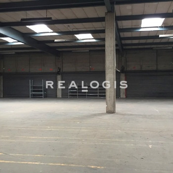 Ca. 1.800 qm Lager- / Logistikflächen | ebenerdig | ca. 4,50 m UKB