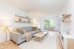 Alsterdorf: Helle 3-Zimmer-Wohnung mit Terrasse