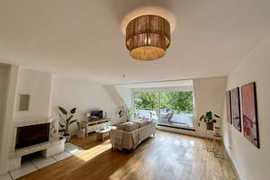 Sehr schöne 2-Zimmer Maisonette-Wohnung in Düsseldorf Lohausen / Grenze Kaiserswerth