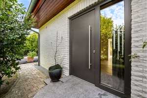 Wohnen im Traumhaus mit wunderschöner Gartenoase, Kachelofenkamin und Solarstromanlage – Pinneberg (Kreis) – Vorschaubild 23