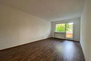 Im Erdgeschoss: 3-Raum-Wohnung mit Balkon – Albert-Einstein-Straße 18, 39387 Oschersleben (Bode) – Vorschaubild 4