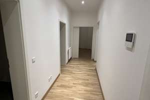 +++Leben in einem historischen Stadthaus// 4 Zimmer // Parkettboden // Balkon //+++ – August-Bebel-Straße 10, 9113 Zentrum, Chemnitz – Vorschaubild 4