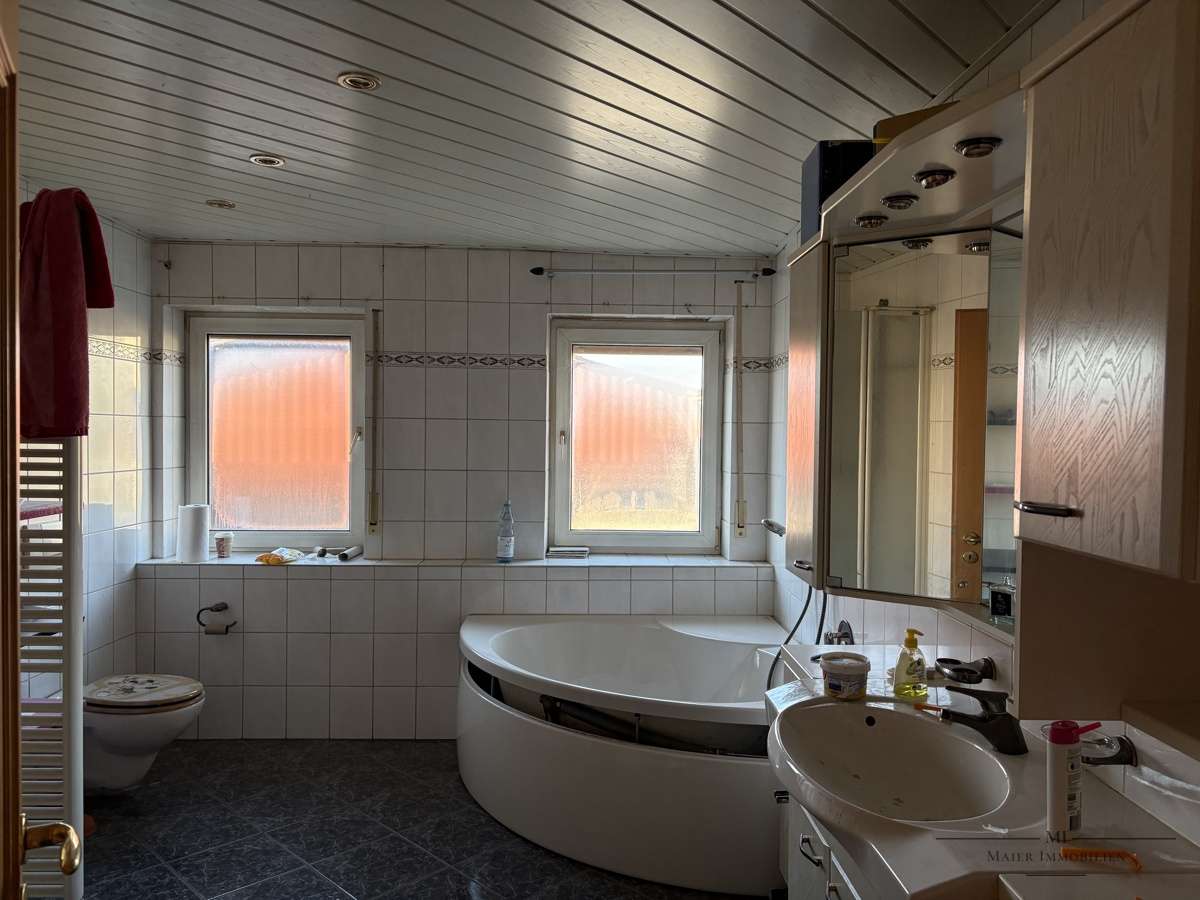 Großes Grundstück und viele Möglichkeiten - Sanierungsobjekt nach Brand, Neustadt an der Aisch Bad Windsheim Kreis – Bild 3