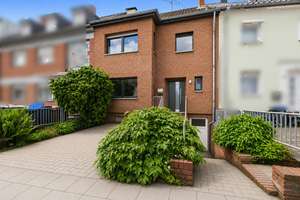 Charmantes, gepflegtes Einfamilienhaus mit großem Garten – Die vollständige Adresse der Immobilie erhältst du vom Anbieter., 50321 Brühl – Vorschaubild 2