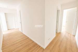 antaris Immobilien GmbH **Wohlfühlwohnung mit Balkon im modernen Quartier** – Die vollständige Adresse der Immobilie erhältst du vom Anbieter., 99085 Krämpfervorstadt, Erfurt – Vorschaubild 2