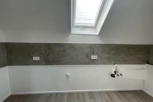 Wohnung 2023 Saniert.  Exklusive 2,5-Zimmer-DG – Hohentwielstraße 122A, 70199 Südheim, Stuttgart – Vorschaubild 16