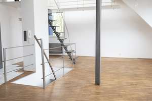 Schicke Maisonette mit Sauna, Terrasse, Holzböden, Einbauküche – Grafenmühlenweg 114, 51069 Dellbrück, Köln – Vorschaubild 3