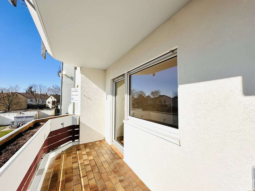 Immobilie in Beindersheim - Helle 4-Zimmer-Wohnung im 1. OG mit Balkon & 2 Stellplätzen bezugsfrei in Beindersheim/ Pfalz - Bild 2