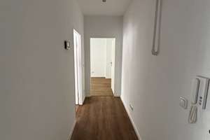 ERSTBEZUG NACH SANIERUNG!  Kompaktes 1-Zimmer-Apartment: Leben in zentraler Lage von Offenbach – Große Marktstraße 39, 63065 Wilhelmschule, Offenbach am Main – Vorschaubild 2