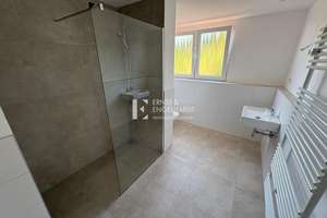 Helle 3-Zimmer-Wohnung mit Einbauküche & Stellplatz – frisch renoviert (LEVI17 L8) – Die vollständige Adresse der Immobilie erhältst du vom Anbieter., 97318 Kitzingen – Vorschaubild 5
