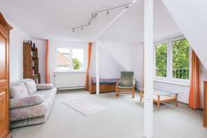 Großzügige Dachgeschosswohnung mit Ausbaureserve in attraktiver Dahlemlage - Provisionsfrei – Die vollständige Adresse der Immobilie erhältst du vom Anbieter., 14195 Dahlem, Berlin – Vorschaubild 14