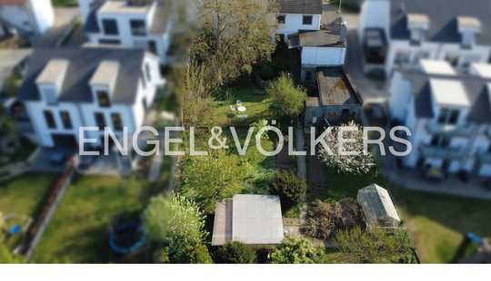 Bild von Seltenes Angebot: Grundstück am Großberg mit Potenzial für Ihr Neubauprojekt