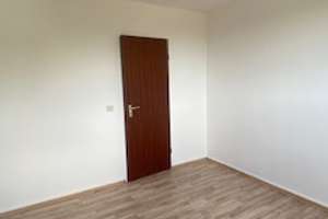 Hell & geräumig : 3 Zimmer , Vollbad & Gäste Wc – Schleiermacherstraße 20, 47139 Beeck, Duisburg – Vorschaubild 9