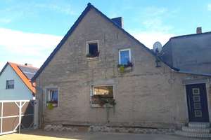 Haus mit Scheune und großen Garten in ruhiger Nebenstraße – Die vollständige Adresse der Immobilie erhältst du vom Anbieter., 14827 Wiesenburg/Mark – Vorschaubild 2
