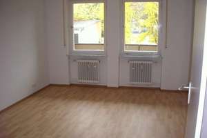 Stadtnah wohnen in Zabo ! 3-Zimmer-Wohnung mit großem Balkon und Garage – Kötztinger Straße 80, 90480 Gleißhammer, Nürnberg – Vorschaubild 3