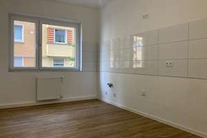 *** Charmante 2-Zi-Wohnung mit großzügigem und modernem Tageslichtbad *** – Hurterstr. 10, 45144 Frohnhausen, Essen – Vorschaubild 4