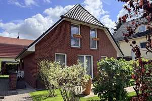 FRANK IMMOBILIEN - Ruhig wohnen, zentral leben –  gepflegtes Einfamilienhaus in Rudow – Die vollständige Adresse der Immobilie erhältst du vom Anbieter., 12355 Rudow, Berlin – Vorschaubild 2