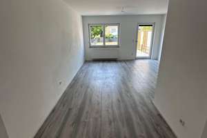 Familienfreundliches Reihenmittelhaus mit Garten in Nürnberg-Eibach – Die vollständige Adresse der Immobilie erhältst du vom Anbieter., 90451 Eibach, Nürnberg – Vorschaubild 7