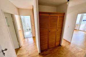 Sonnige und ruhige Wohnung mit Balkon und TG-Stellplatz  – Die vollständige Adresse der Immobilie erhältst du vom Anbieter., 12247 Lankwitz, Berlin – Vorschaubild 3