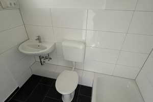 Schöne 1 Zimmer Wohnung. – Fünenweg 2, 24109 Kiel – Vorschaubild 4